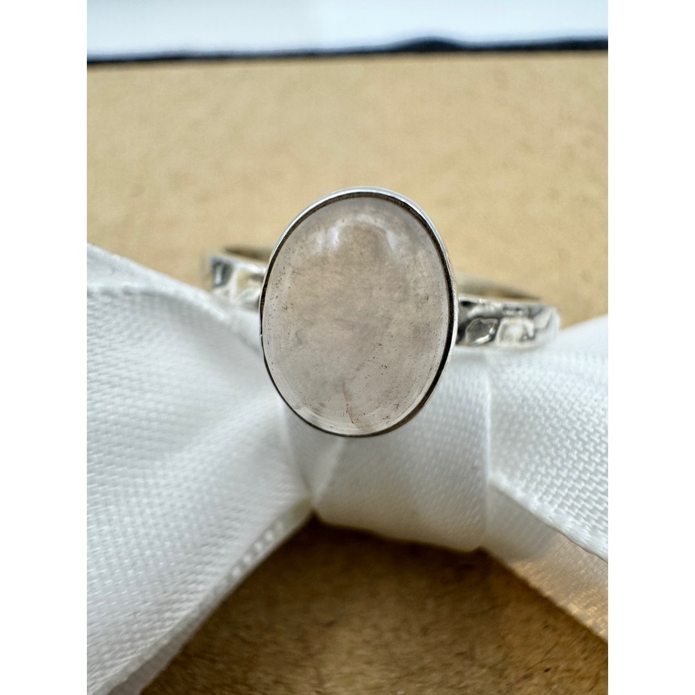925 Sterling Silver Rose Quartz Oval Cabochon Hammered Band Ring Size 9.25